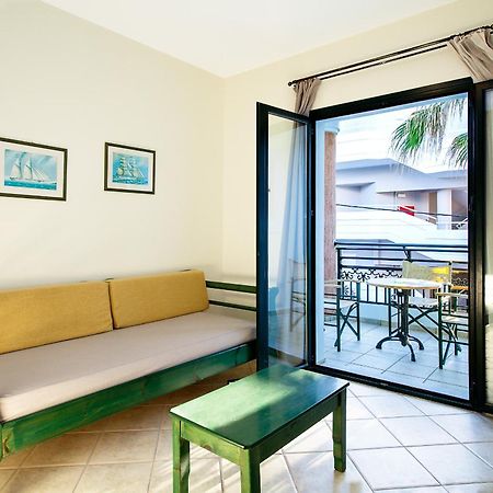 Alkionides Seaside Hotel Platanés Quarto foto